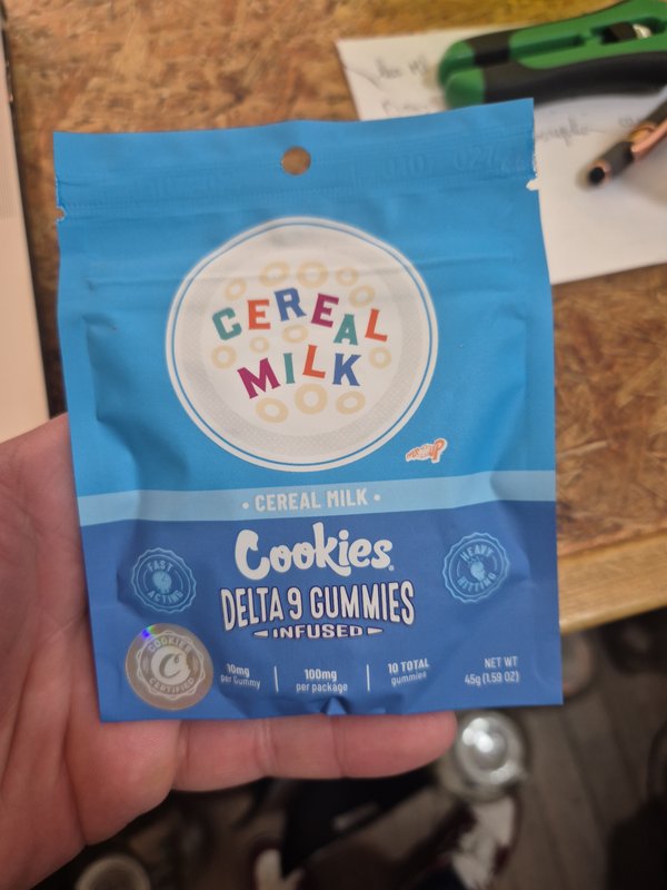 Gummies cookies